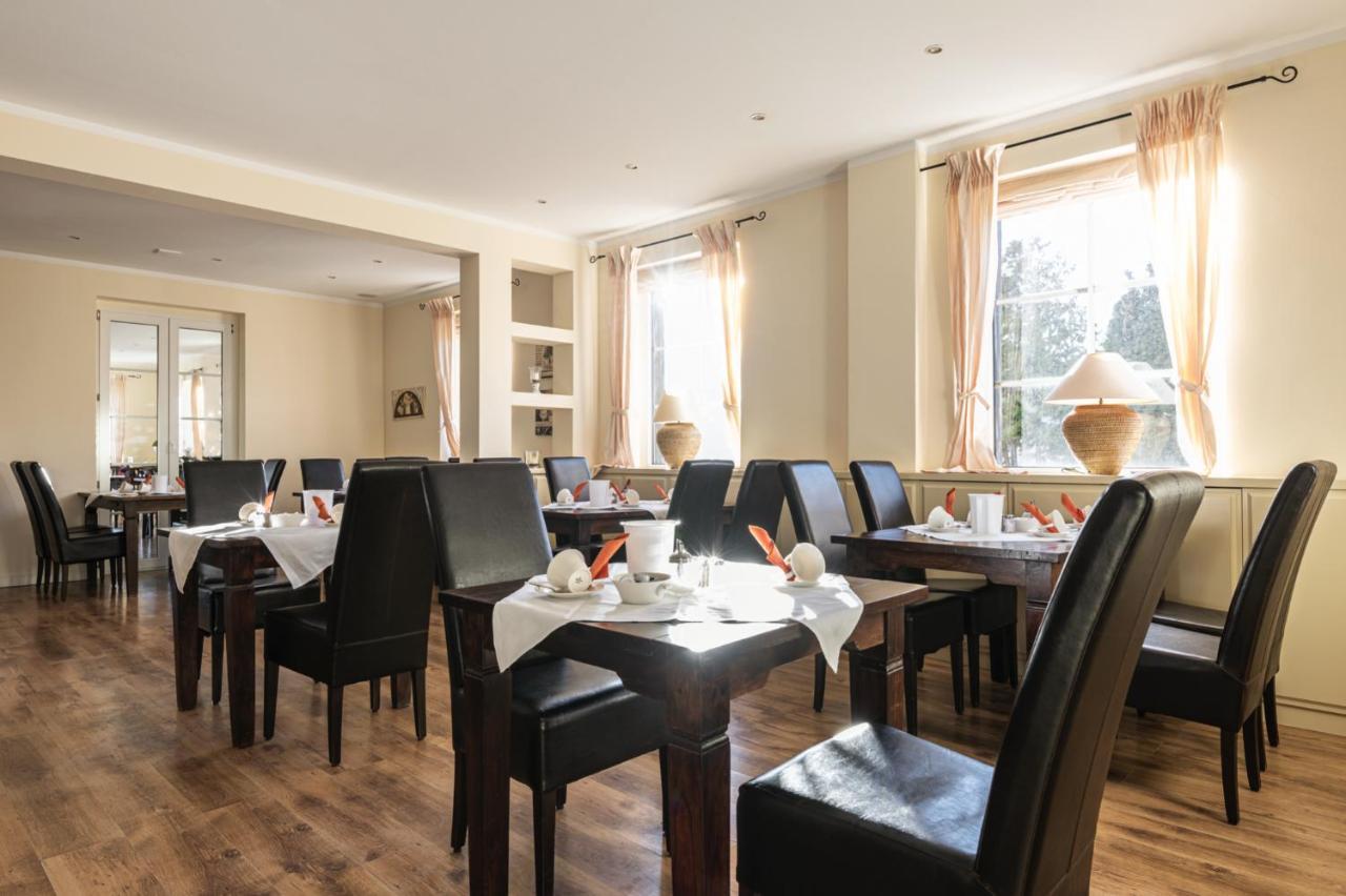 Gutshof Havelland Hotel Кетцин Екстериор снимка