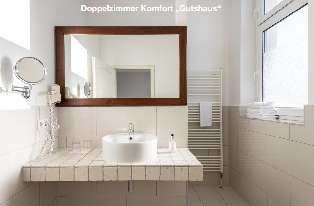 Gutshof Havelland Hotel Кетцин Екстериор снимка